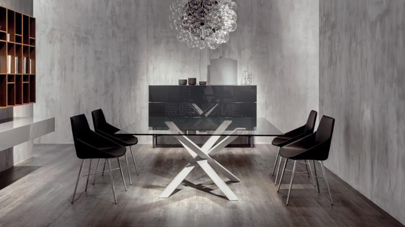 ACERBISXPLANE 桌子