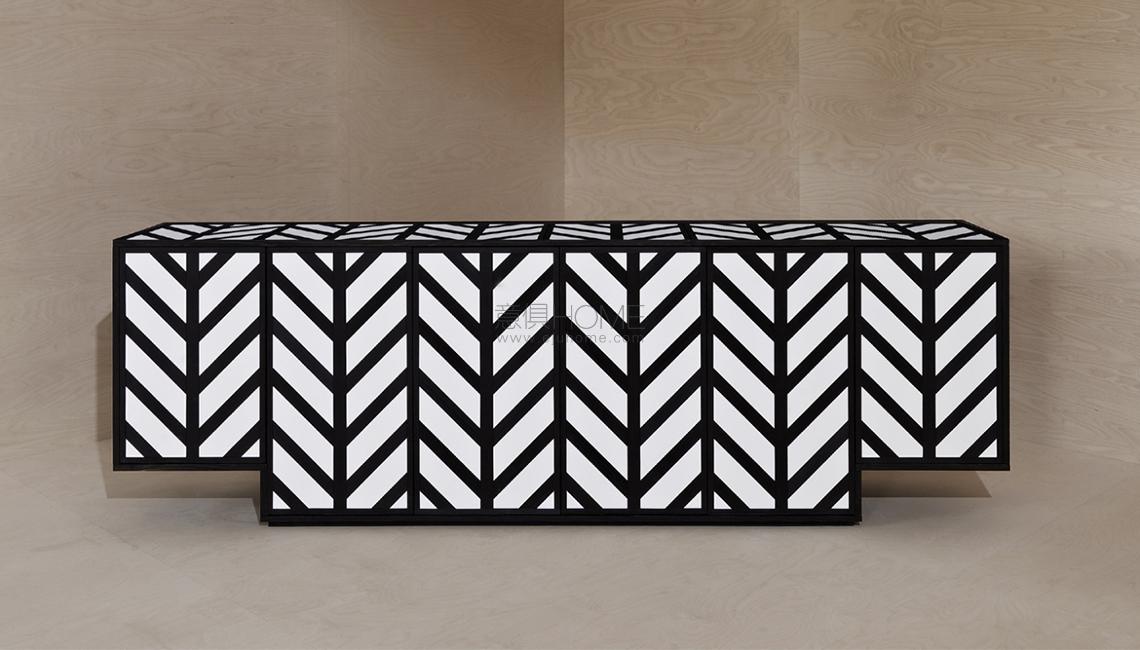 EMMEMOBILITudor廳柜