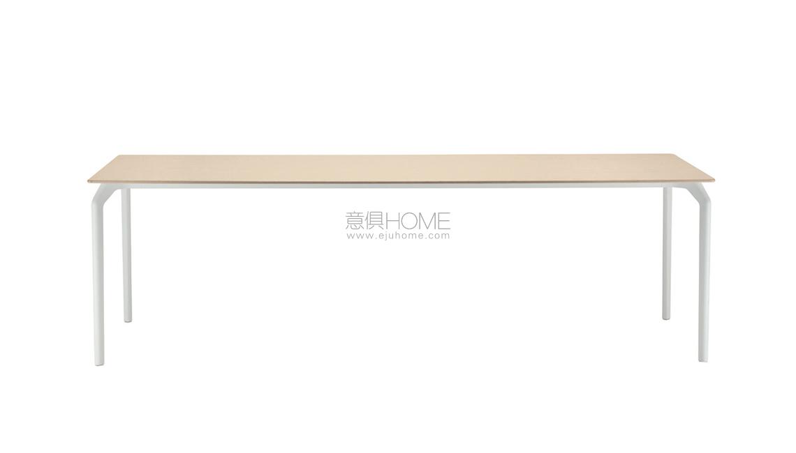 ALIAStec-800-630 桌子