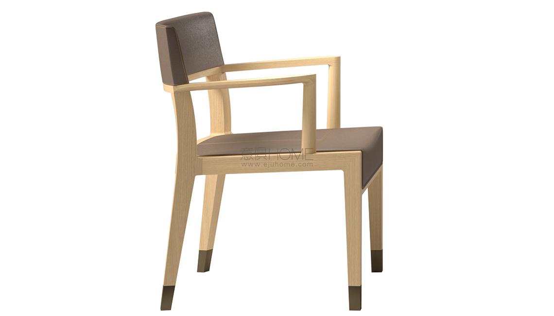 CHIWINGLOMERA 扶手椅